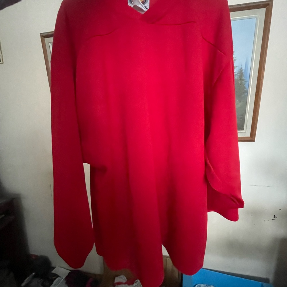 Easton Red Jersey Shirt with Relaxed Fit